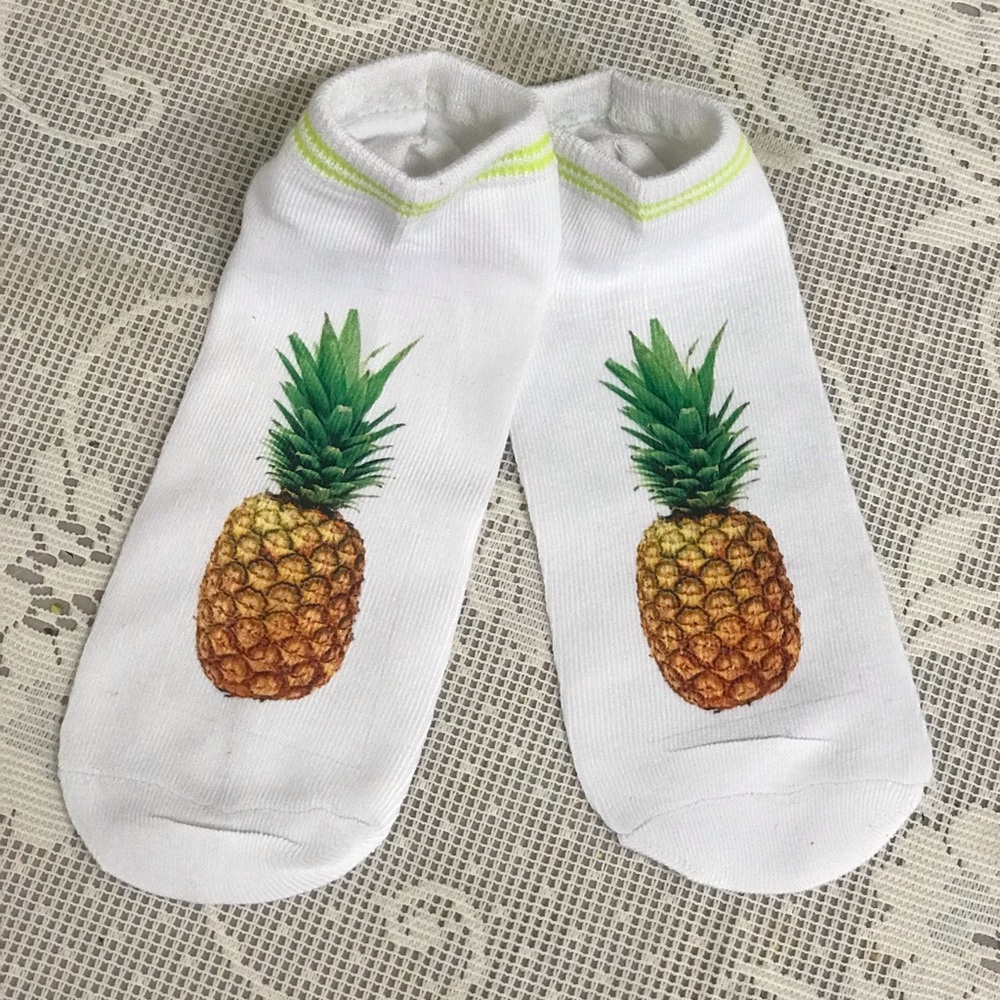 Pineapple socks